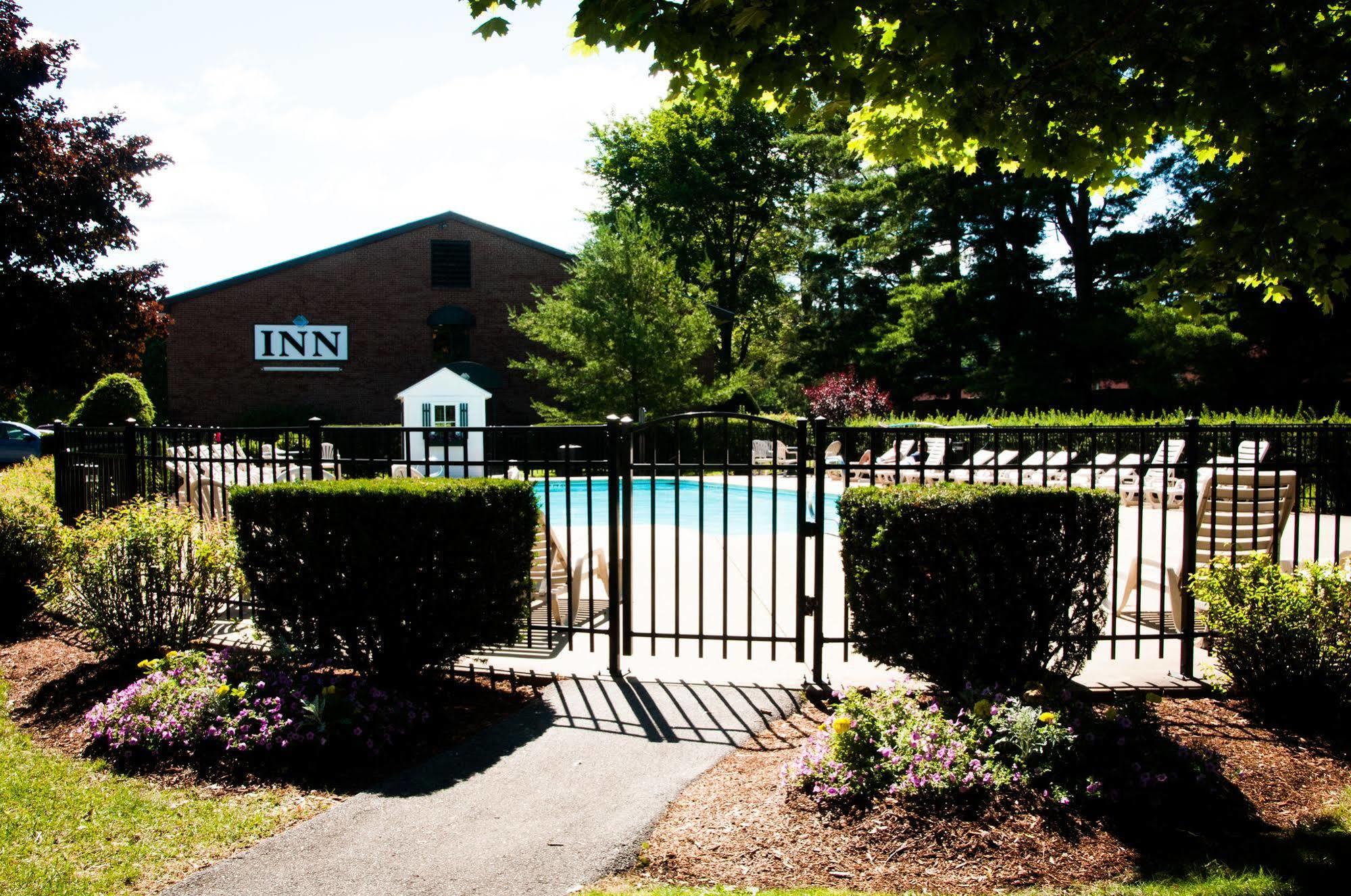 The Margate Resort Laconia Exterior photo